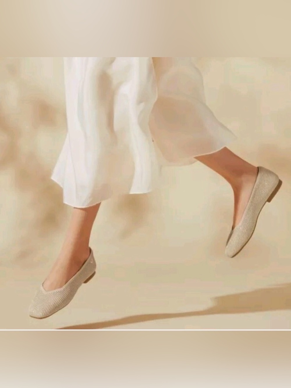 Vivaia Square-Toe V-Cut Margot 2.0 In Golden Almond Flats EU 39.5 Shoes